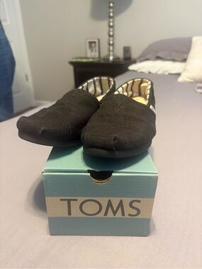 TOMS Black Canvas Slip-On Shoes